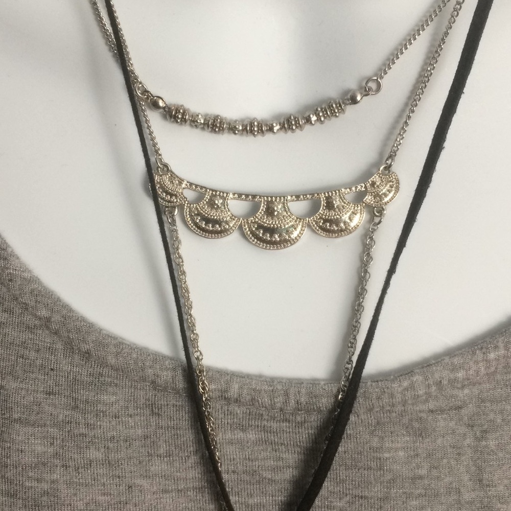 Necklace - Picture 3 of 4